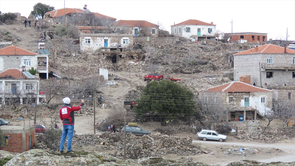 Çanakkale'deki deprem anı kameralarda