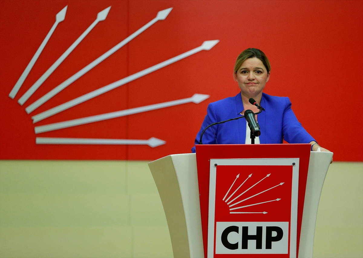 CHP'li Böke: Referandumu kazanacağımızı bilerek bekliyoruz