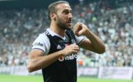Cenk Tosun, Beşiktaş Konyaspor maçına attığı gollerle damga vurdu