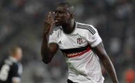 Demba Ba Salı günü Beşiktaş’a transfer imzasını atıyor!