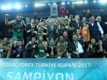Banvit ilk kez Türkiye Kupası’nı kazandı