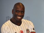 Demba Ba’nın fazla kiloları dikkat çekti