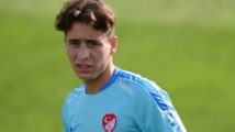 Menajeri bombaladı! Emre Mor…