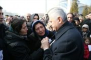 Şehit ailesini Başbakan teselli etti