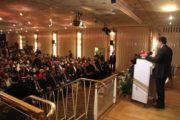 Bakan Zeybekçi Almanya’da vatandaşlarla buluştu