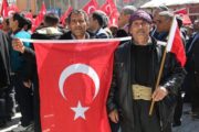 Hakkari’de teröre lanet yürüyüşü
